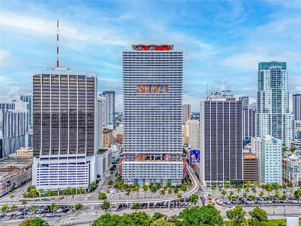50 Biscayne Blvd 3104, Miami