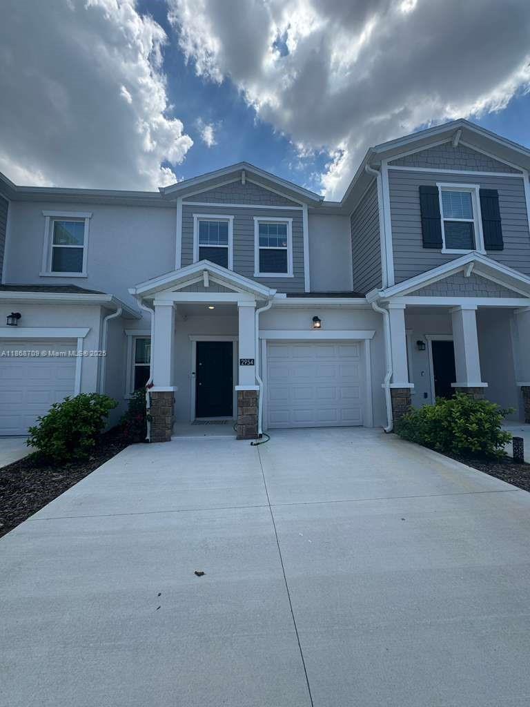 2954 Savoir Ave, Davenport