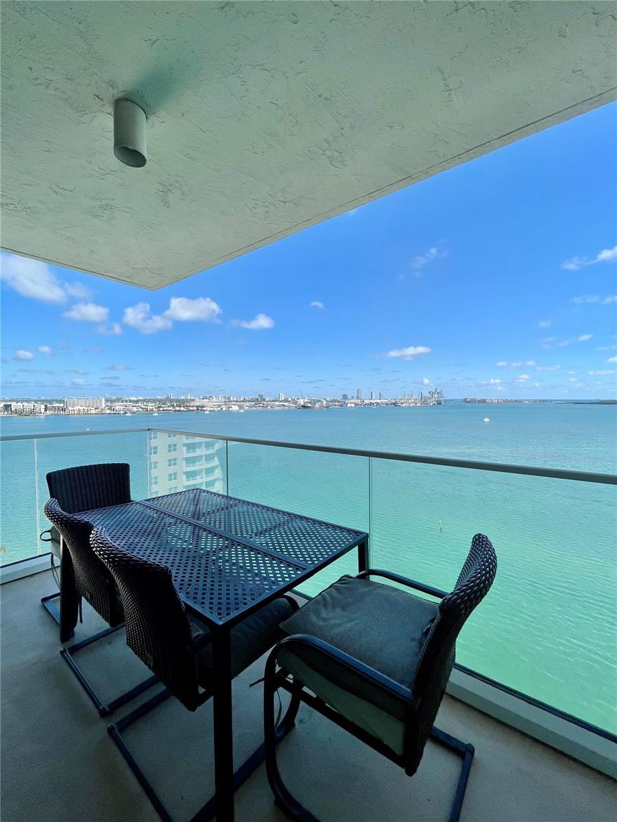 800 Claughton Island Dr 1701, Miami