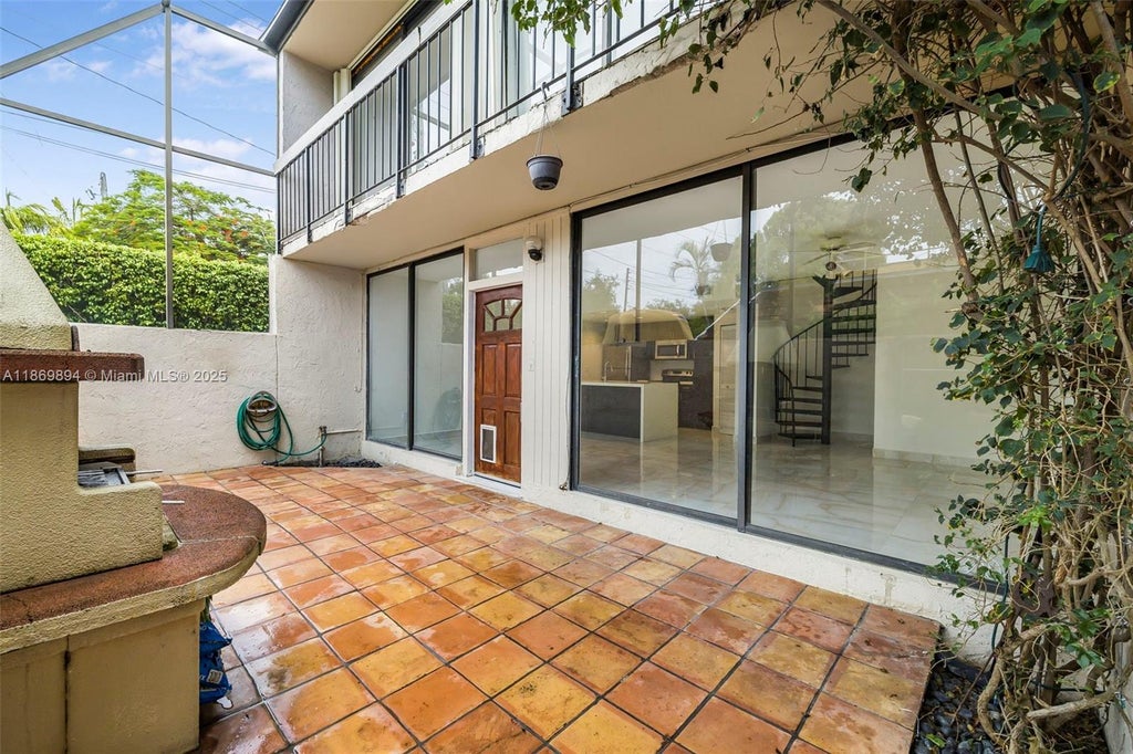 3192 Bird Ave 16, Miami