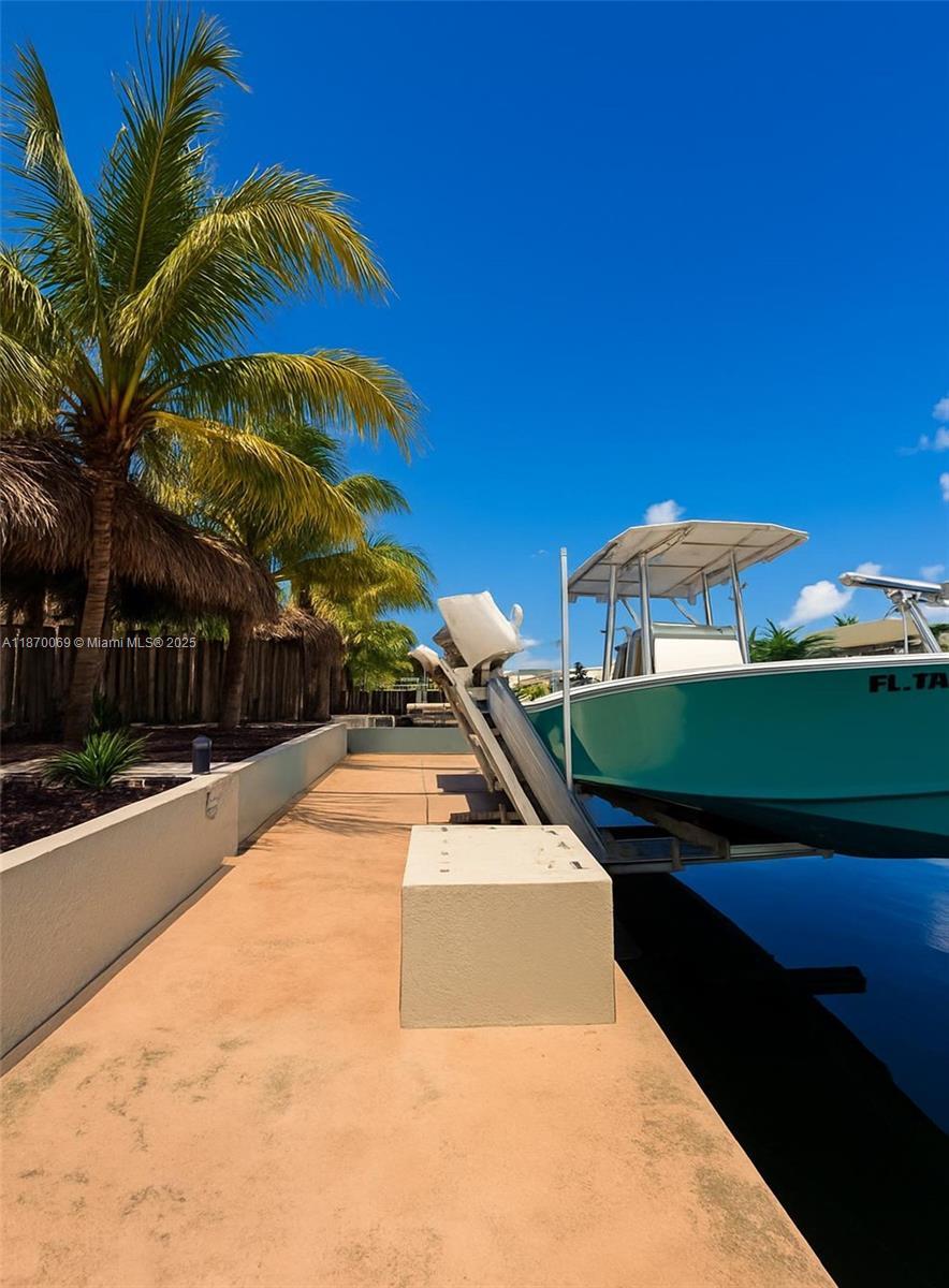 136 Marina Ave East, Key Largo