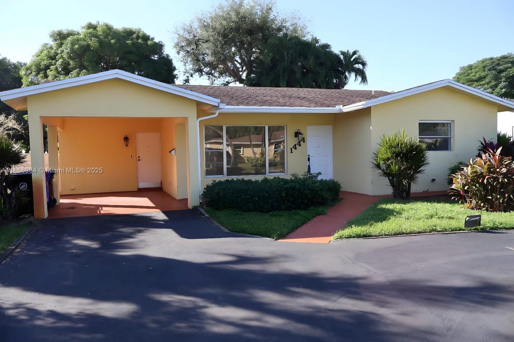 1444 Sw 32nd Ct, Fort Lauderdale