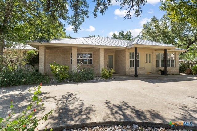 203 Us Highway 87 101, Comfort