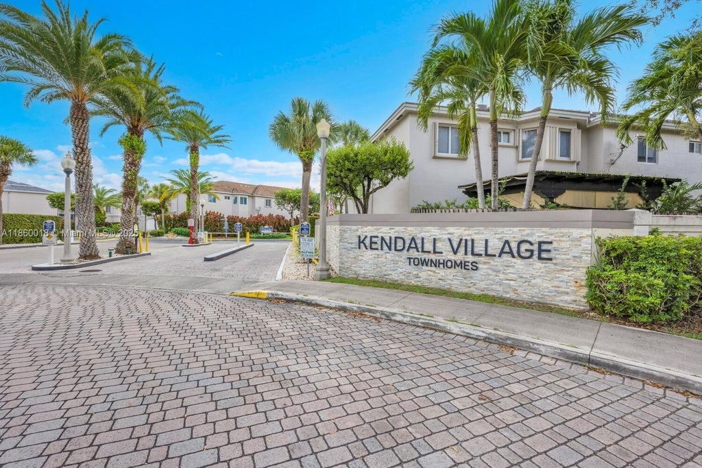 8441 Sw 124 Av 104, Miami