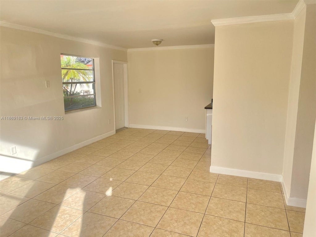 11625 Canal Dr 1 North, North Miami