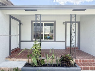 Photo of Listing #A11871004