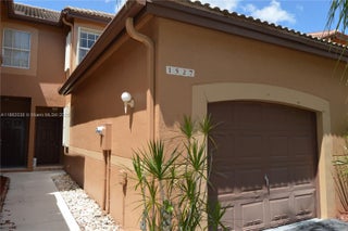 Photo of Listing #A11862036