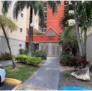 Photo of Listing #A11871392