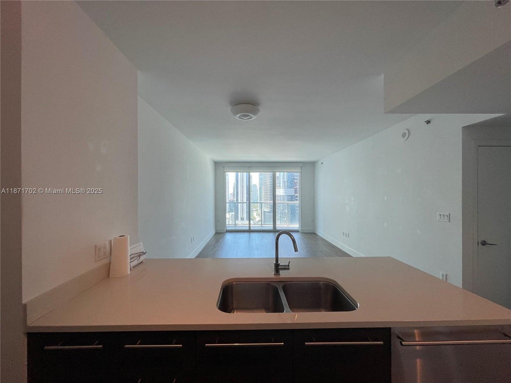 55 Se 6th St 3308, Miami