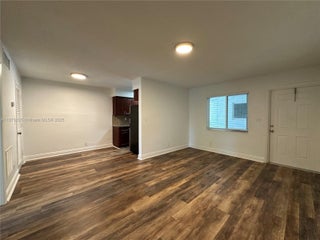 Photo of Listing #A11871826