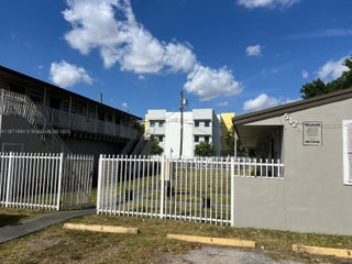 Photo of Listing #A11871994