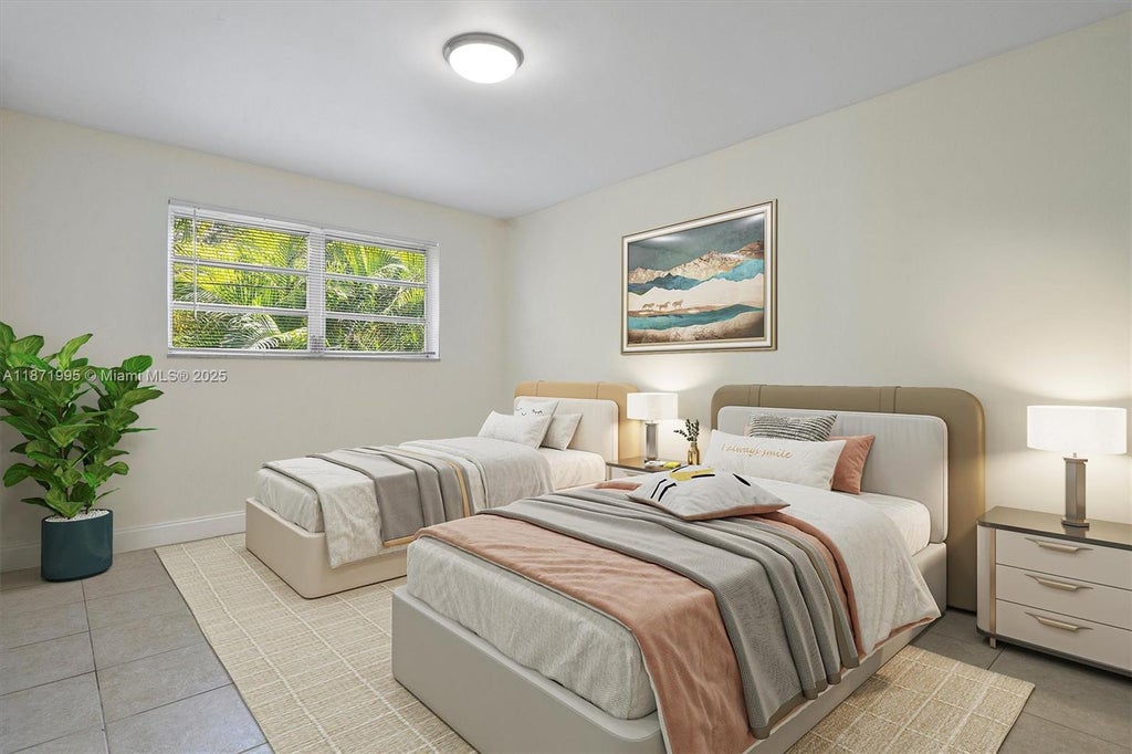 1715 N 16th Ave 202, Hollywood