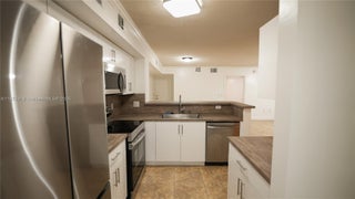 Photo of Listing #A11872319