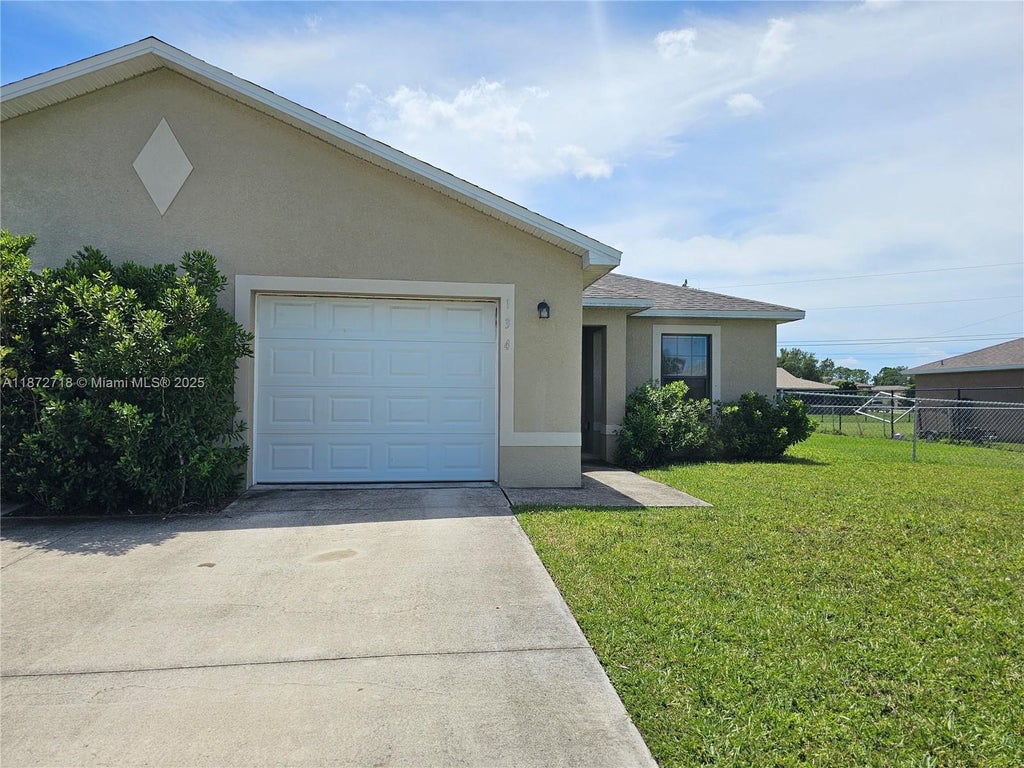 134 Se 12th St -, Cape Coral