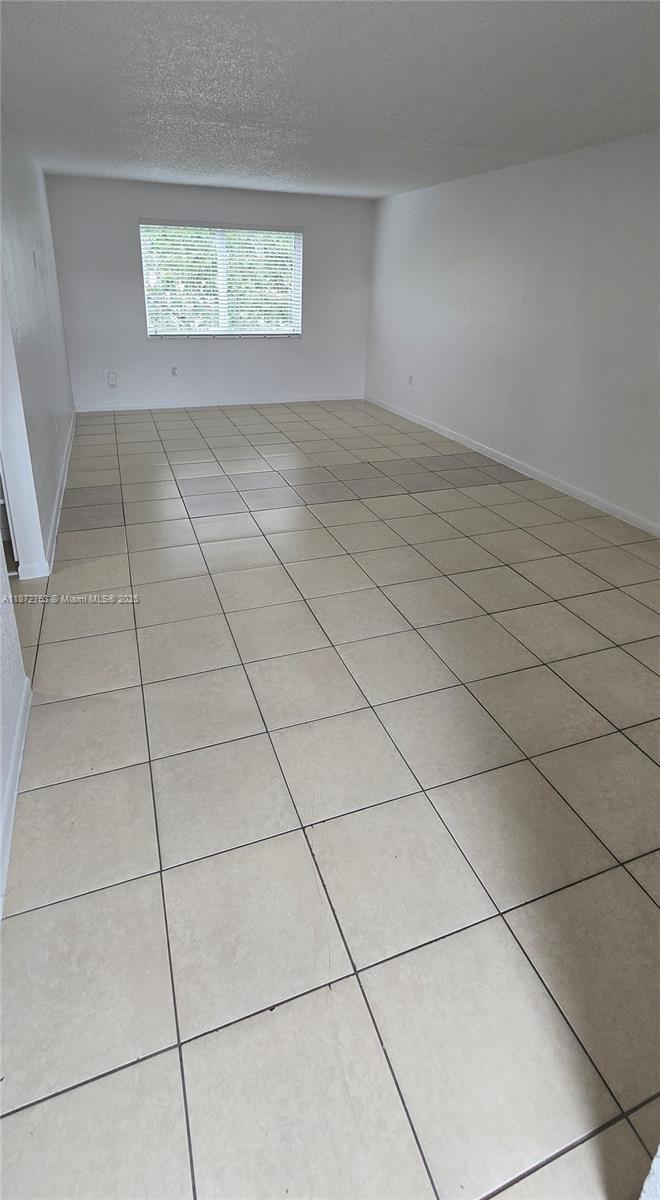 10900 Sw 196th St 321, Cutler Bay