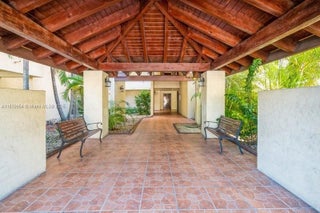 Photo of Listing #A11870954