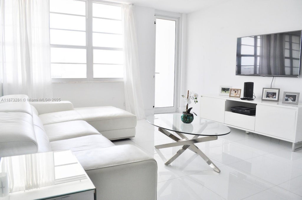 100 Lincoln Rd 1504, Miami Beach