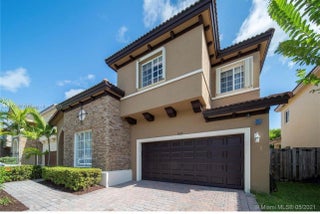 Photo of Listing #A11873362