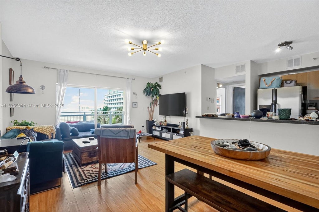 471 Ne 25th St 503, Miami