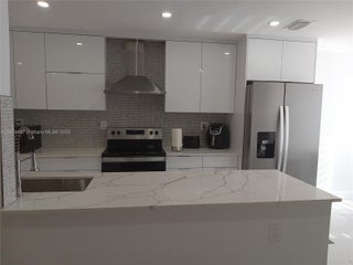 Photo of Listing #A11874487