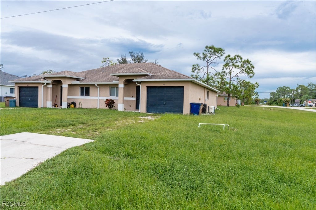 867 Bedford Dr 867, Lehigh Acres