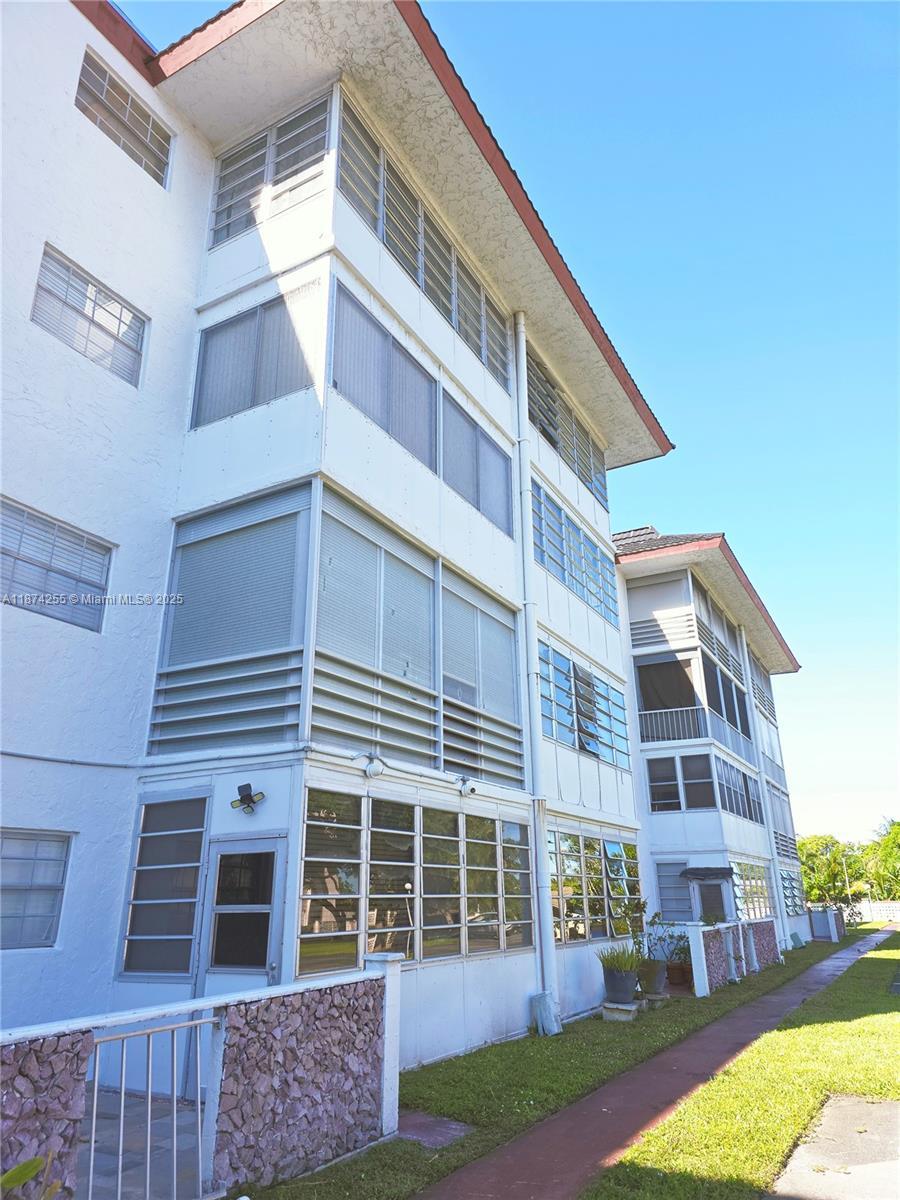 4140 Nw 44th Ave 411, Lauderdale Lakes