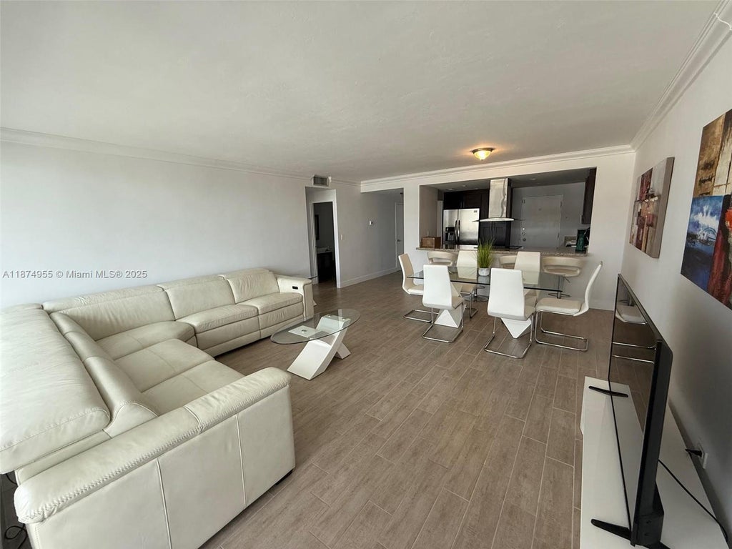 3111 N Ocean Dr 505, Hollywood