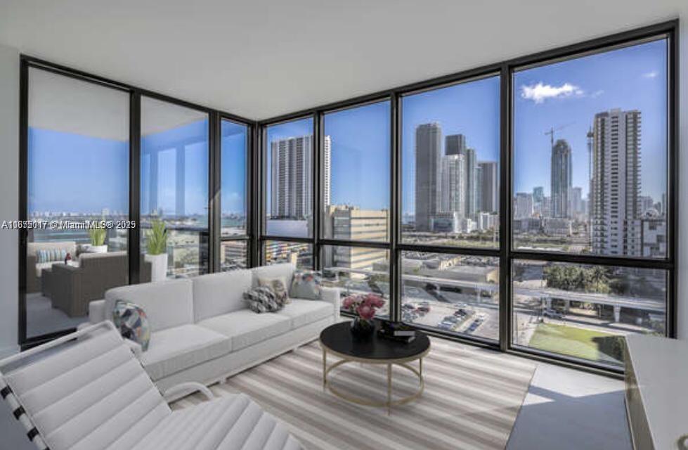1600 Ne 1st Ave 1006, Miami