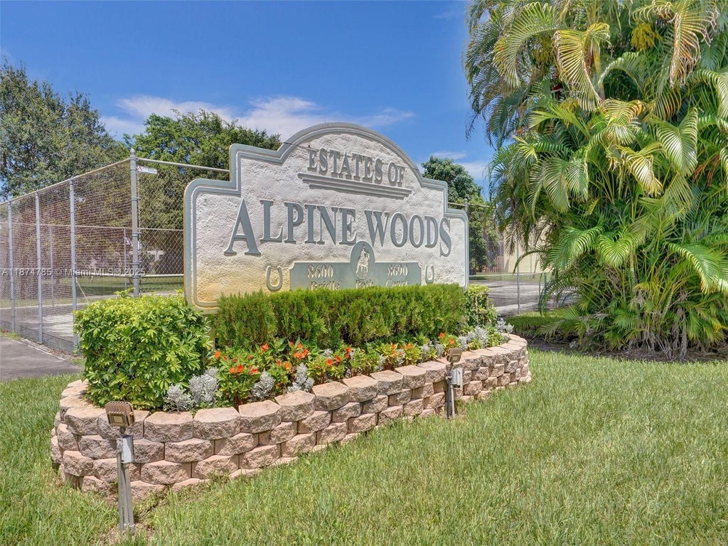 8662 Bridle Path Ct 115a, Davie