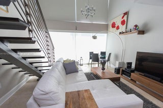 Photo of Listing #A11875308