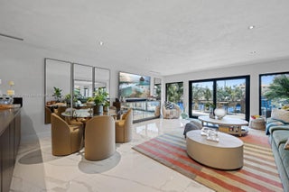 Photo of Listing #A11876072