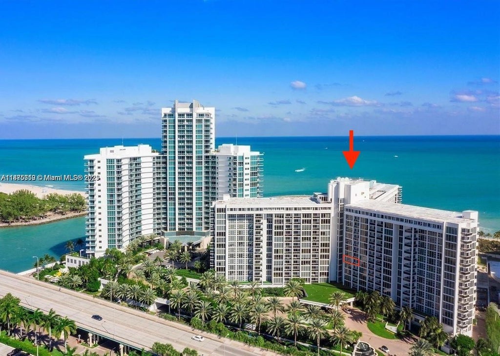 10275 Collins Ave 526, Bal Harbour