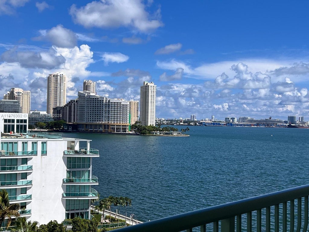 1408 Brickell Bay Dr 912, Miami