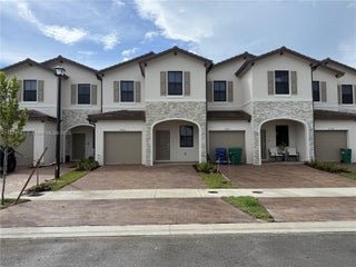 Photo of Listing #A11874161