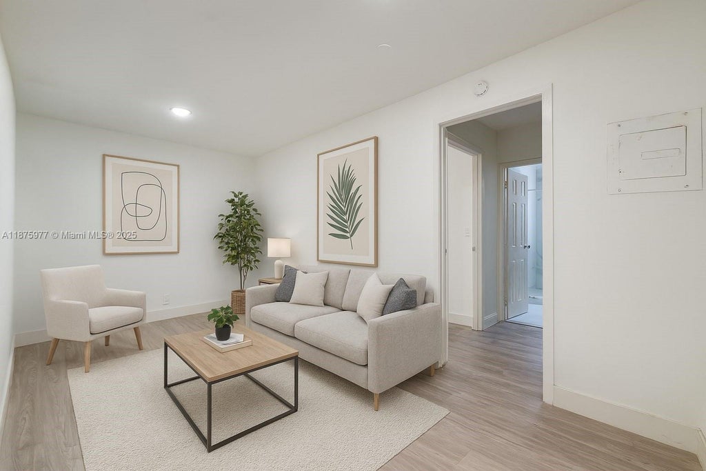 2025 Bay Dr 8, Miami Beach