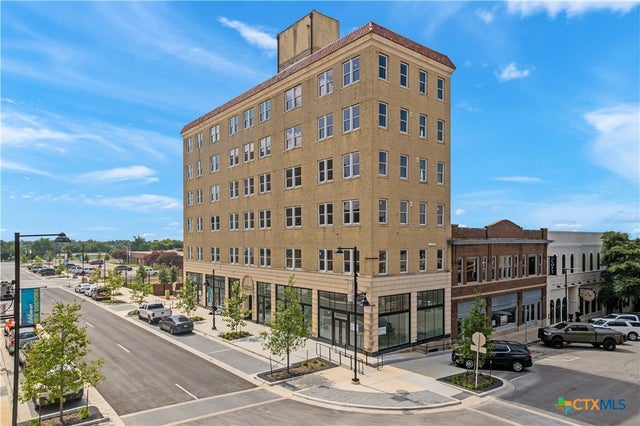 103 E Central Avenue, Temple