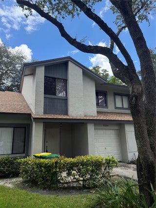 Photo of Listing #A11877042