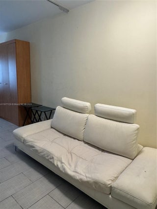 Photo of Listing #A11877128