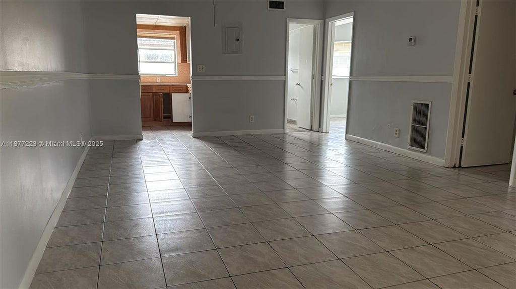 1501 Ne 34th Ct 6, Oakland Park