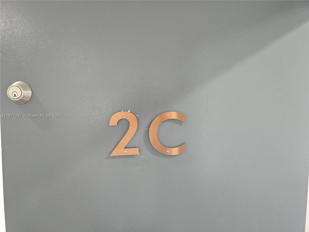 1345 Pennsylvania Ave 2c, Miami Beach