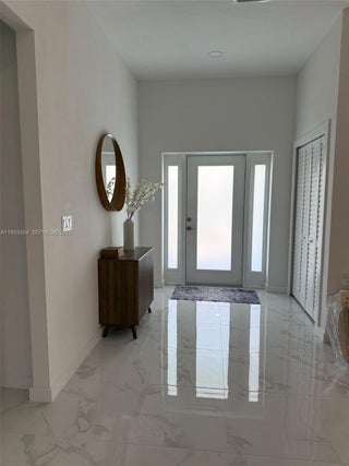 Photo of Listing #A11863484