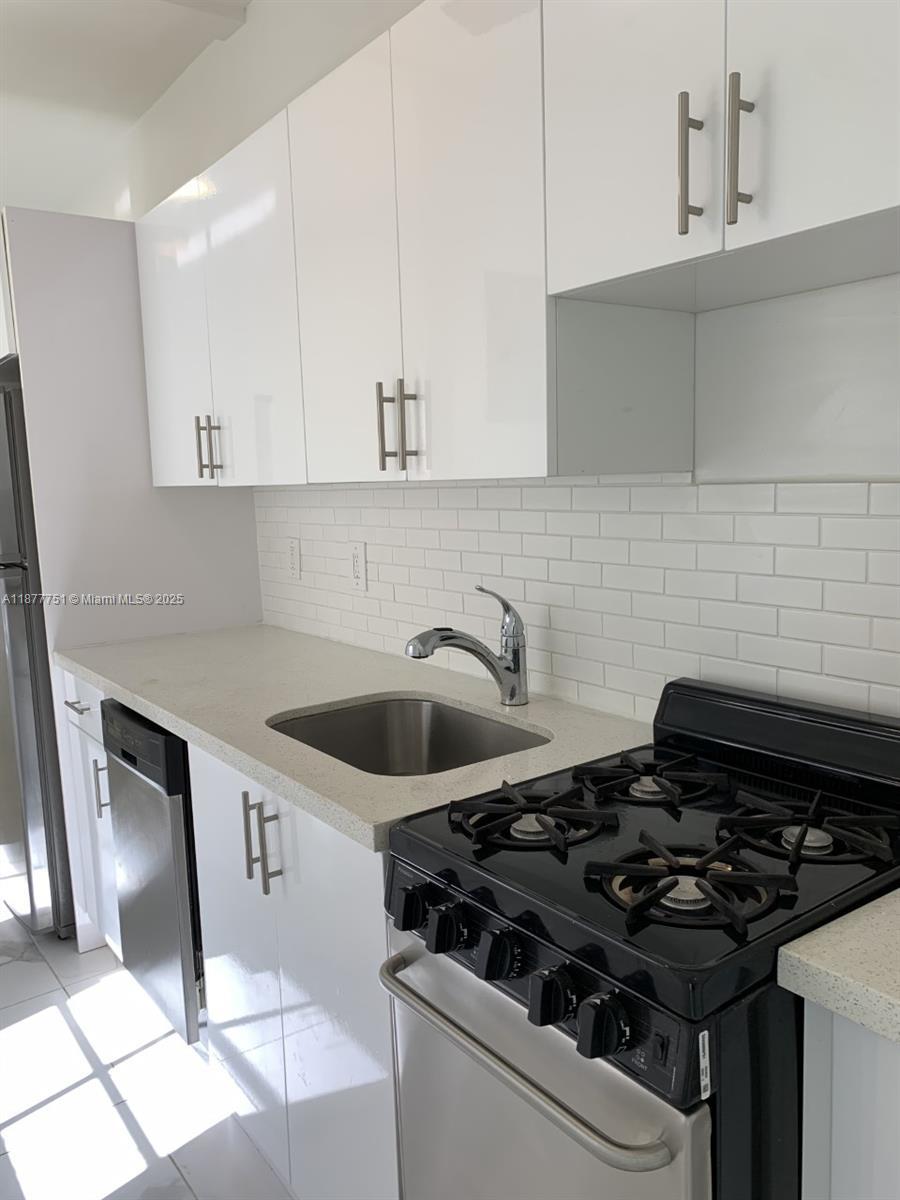 1615 Jefferson Ave 3, Miami Beach