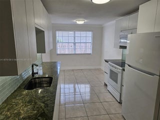 Photo of Listing #A11878159