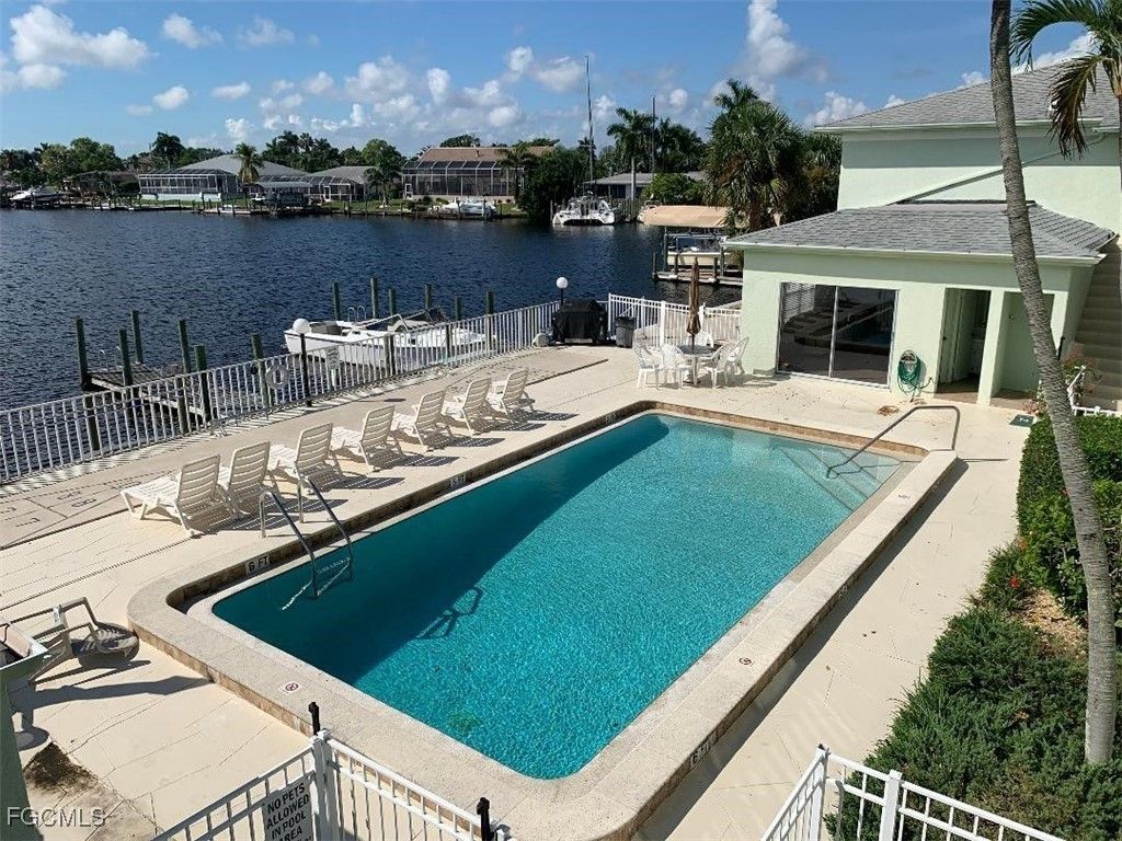 1714 Bikini Ct 204, Cape Coral
