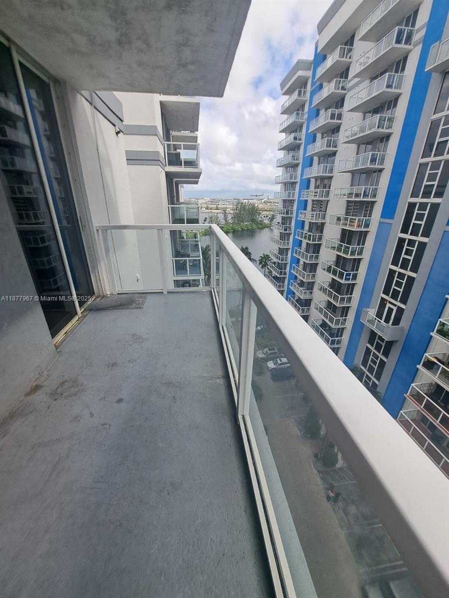 5091 Nw 7th St 1007, Miami