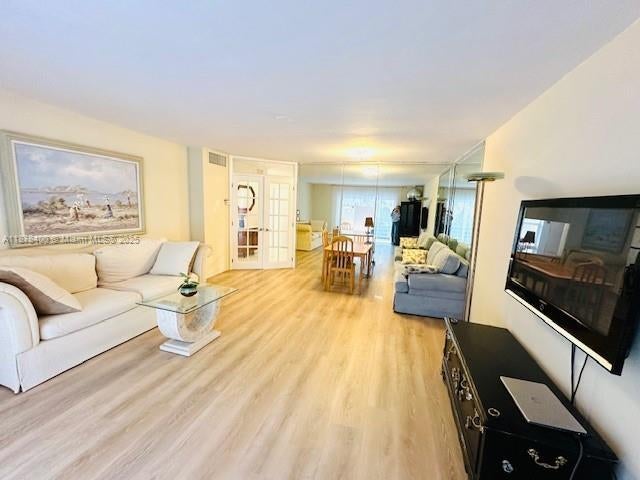 500 Ne 14th Ave 204, Hallandale Beach