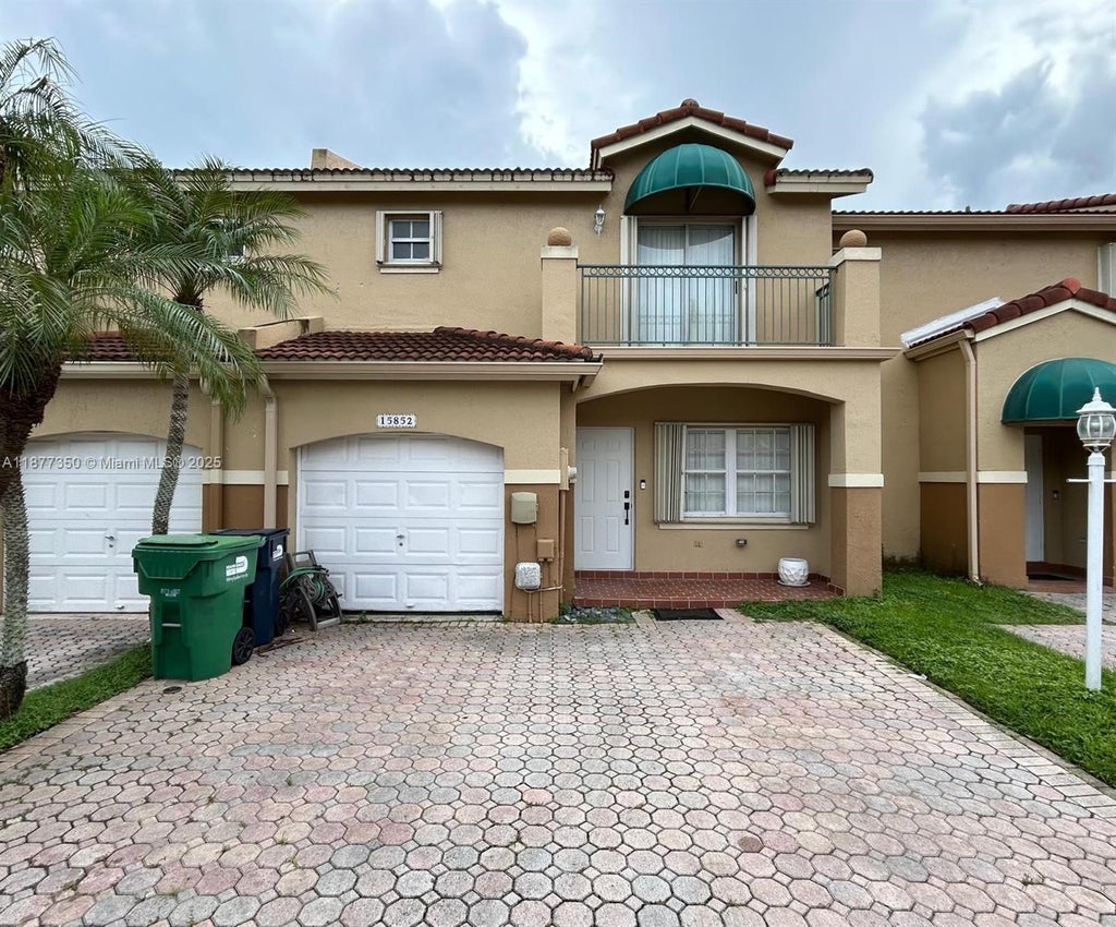 15852 Sw 68th Ter 15852, Miami