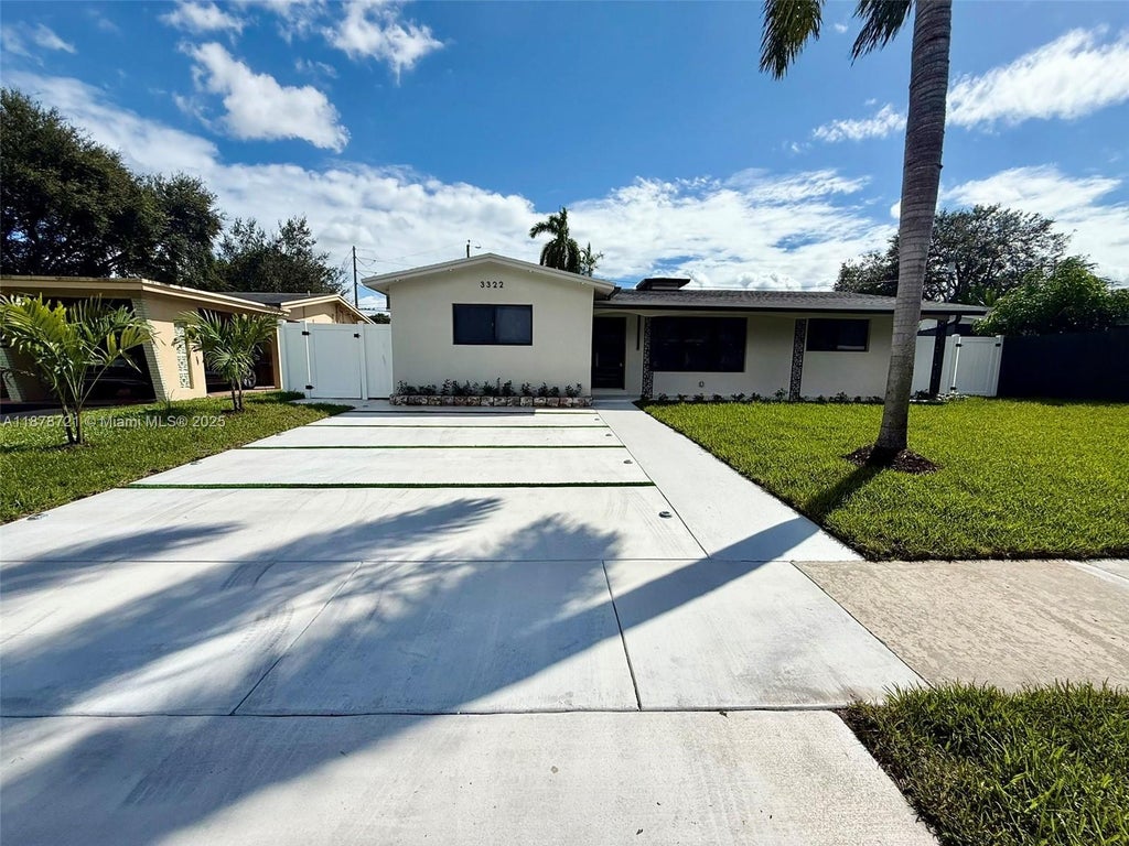 3322 Coolidge St, Hollywood