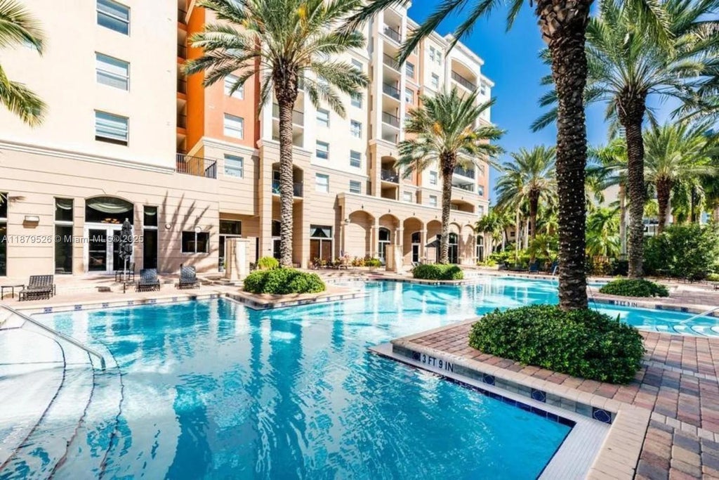 17150 N Bay Rd 2220, Sunny Isles Beach