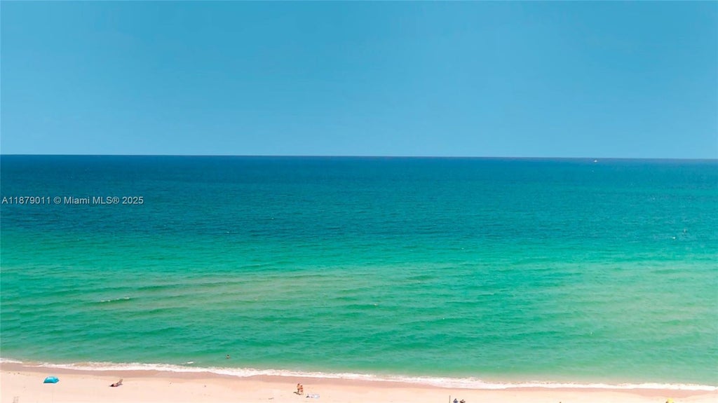 5415 Collins Ave 302a, Miami Beach